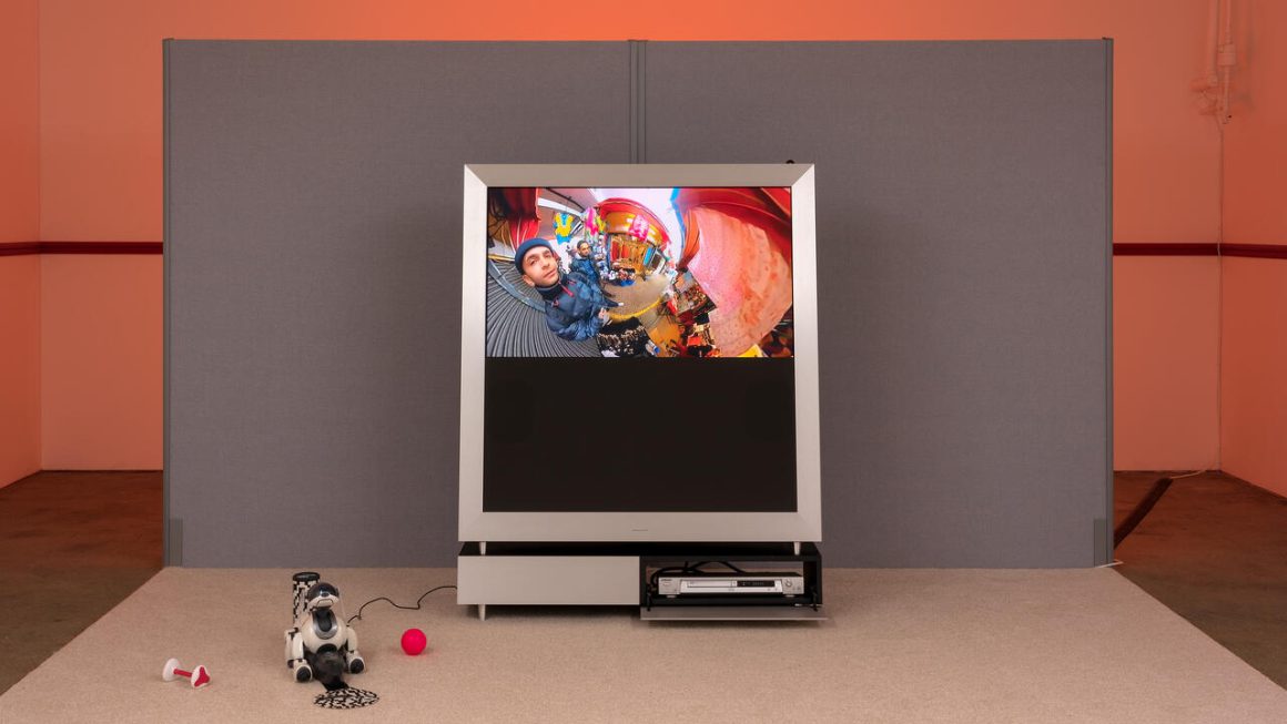 Public - Art Gallery in London, United Kingdom